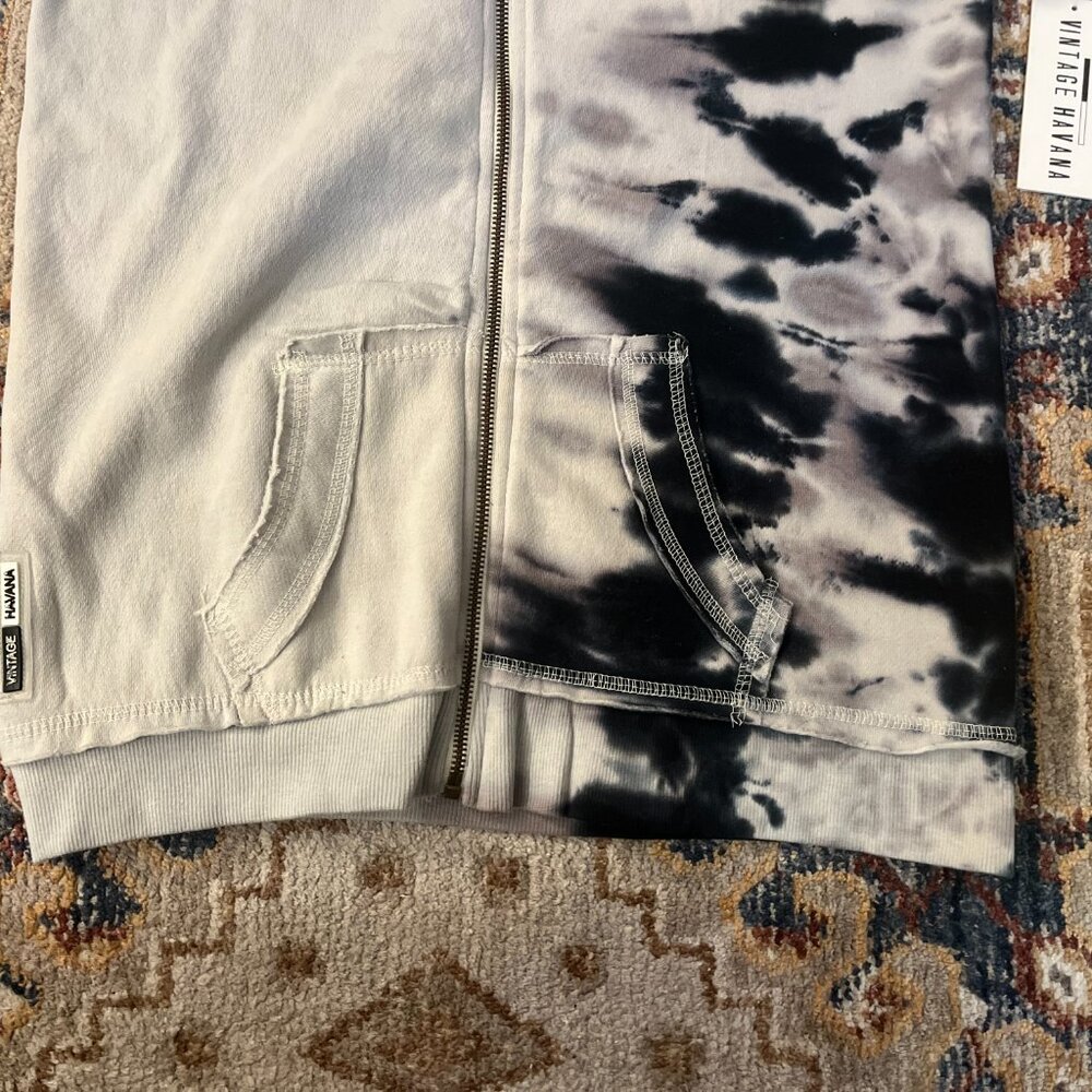 NWT Boys' Tie Dye Zip Hoodie Vintage Havana, XL - Picture 4 of 8
